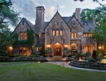 a nice house in dallas